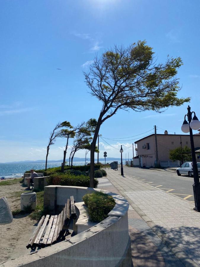 Private Apartments By The Sea With A Large Terrace In Apart Hotel! Pomorie Eksteriør bilde