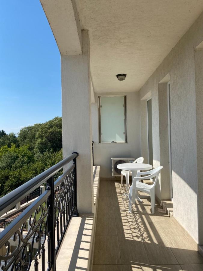 Private Apartments By The Sea With A Large Terrace In Apart Hotel! Pomorie Eksteriør bilde