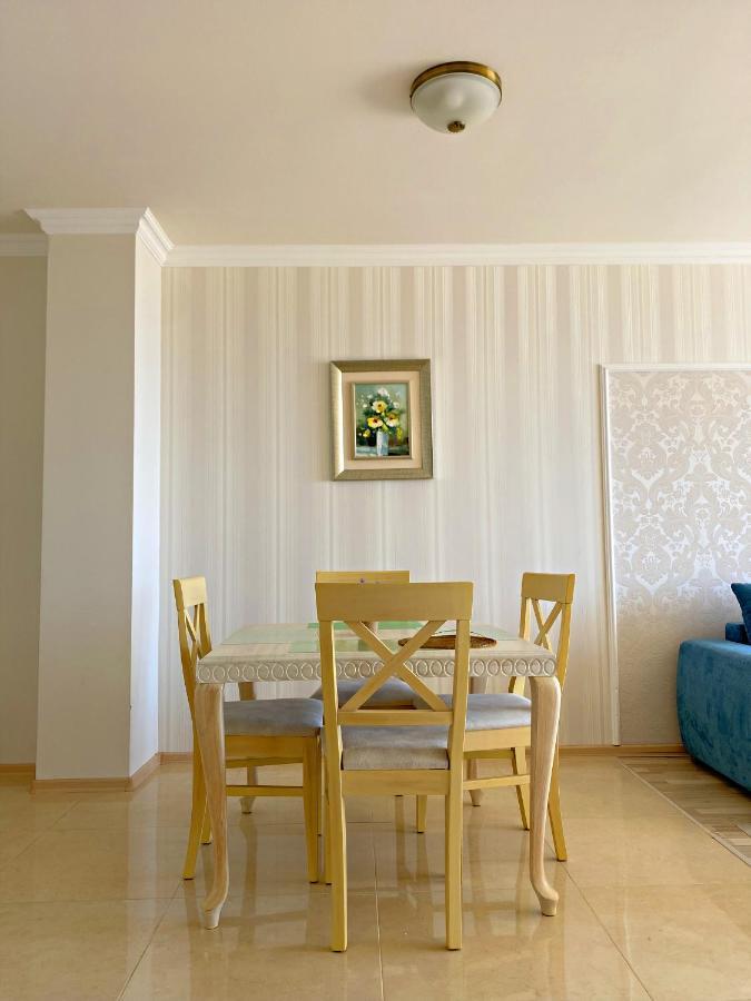 Private Apartments By The Sea With A Large Terrace In Apart Hotel! Pomorie Eksteriør bilde