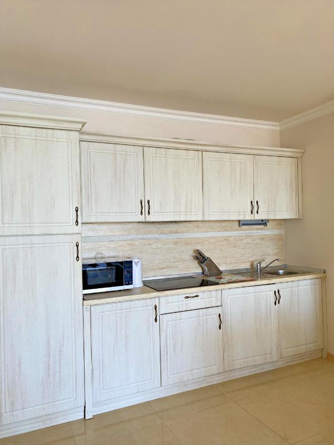 Private Apartments By The Sea With A Large Terrace In Apart Hotel! Pomorie Eksteriør bilde