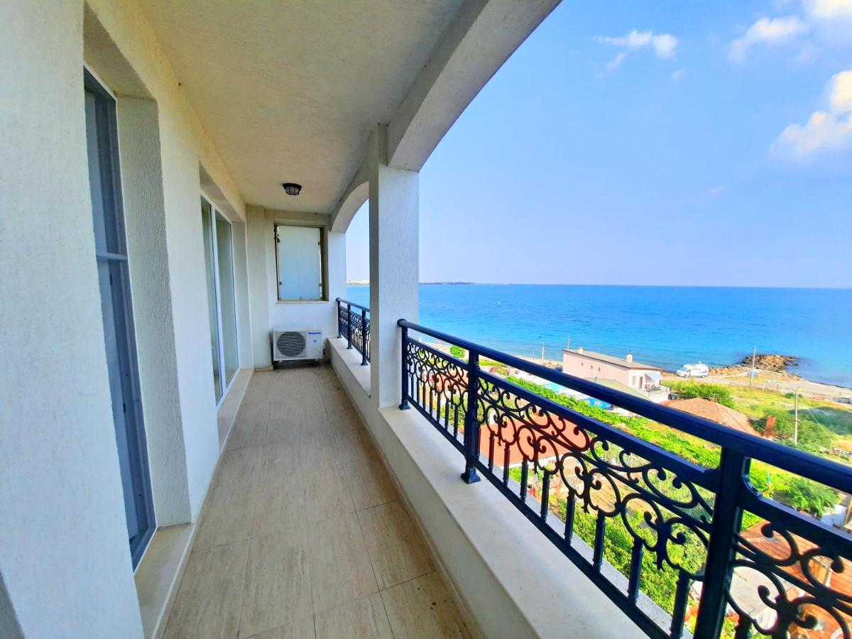 Private Apartments By The Sea With A Large Terrace In Apart Hotel! Pomorie Eksteriør bilde